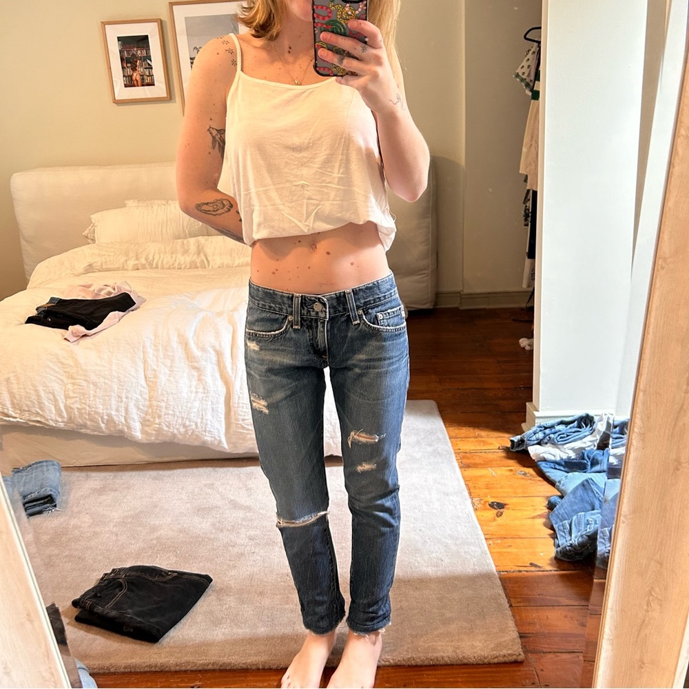 AG The Nikki Relaxed Skinny Jeans